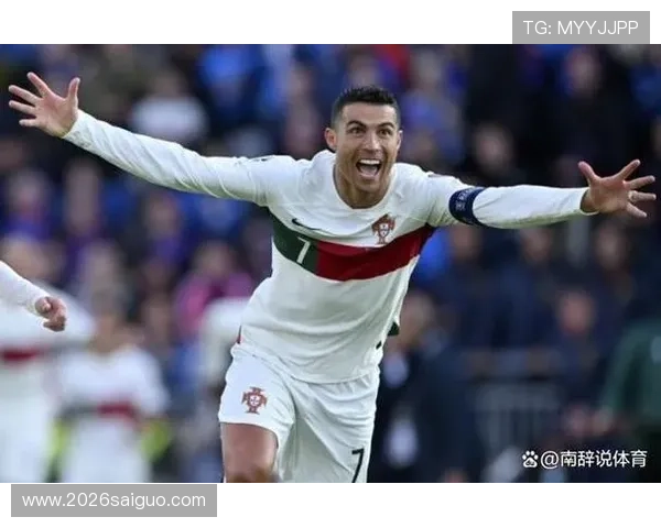 C罗在世界杯赛场上的领导力与团队合作精神展示