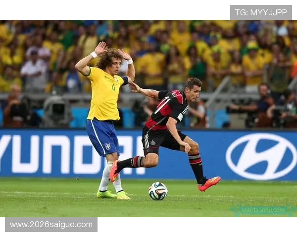 世界杯德国对巴西：两强对决引发全球足球狂潮